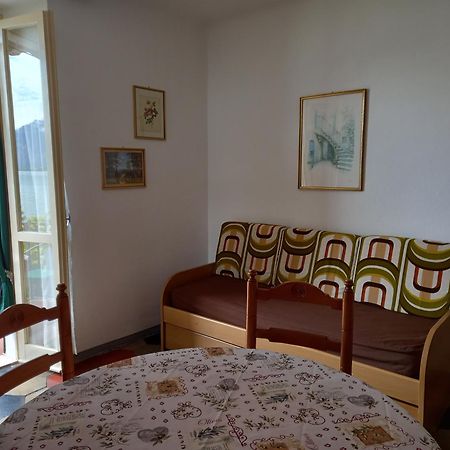 Casa Max Apartment Onno Екстериор снимка